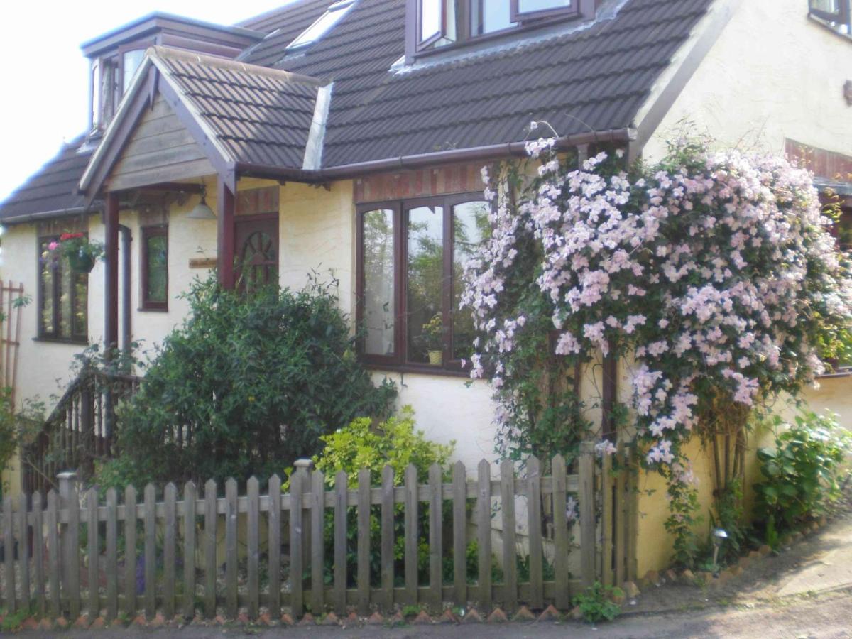 Skerries B And B Lyme Regis Esterno foto